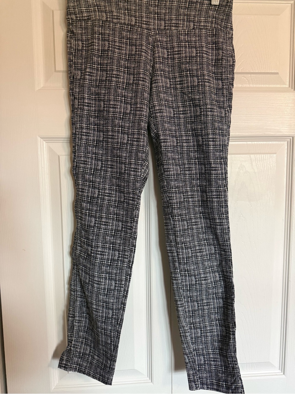 New York & Company Black & White Textured Plaid Straight-Leg Pants